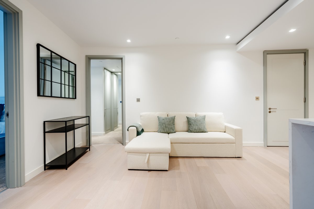 Newcastle Pl, W2 1BW