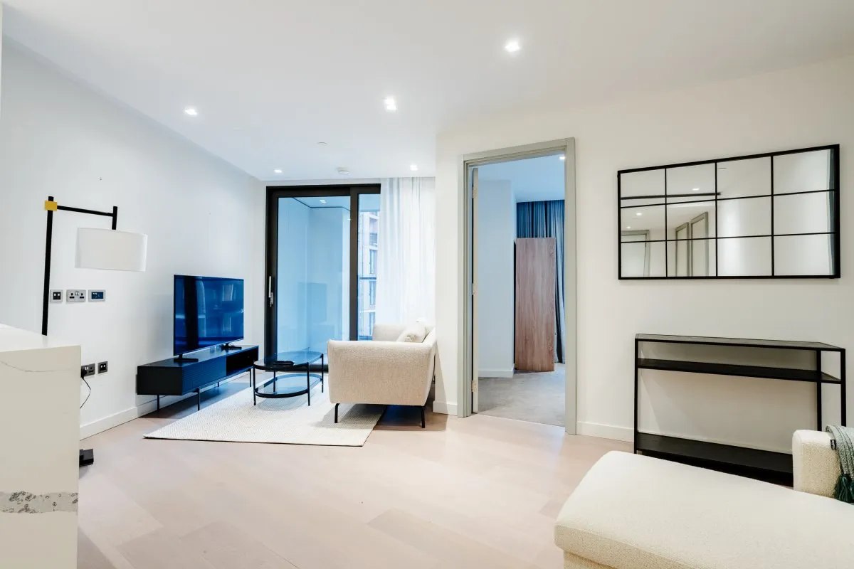 Newcastle Pl, W2 1BW