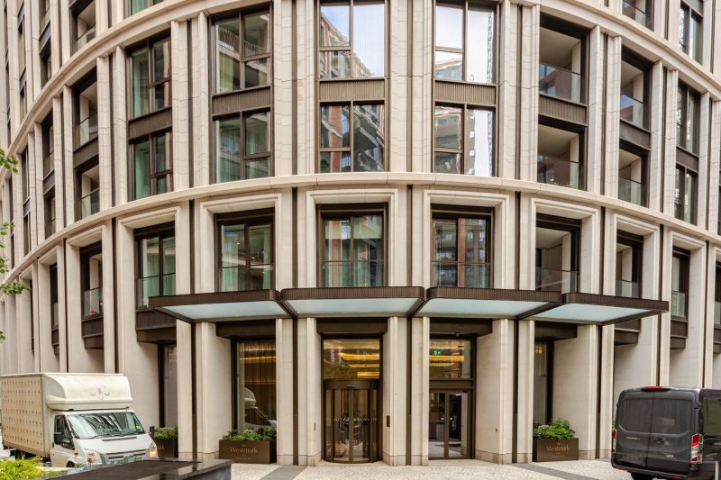 Newcastle Pl, W2 1BW