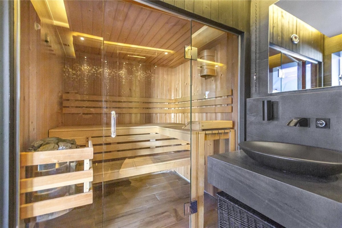 Windmill Lodge, EN5 3HX