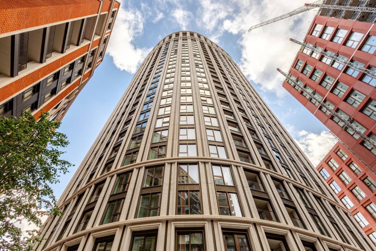 Newcastle Pl, W2 1BW